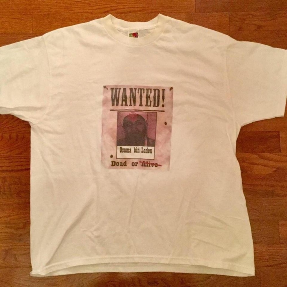VINTAGE 90S Y2K WANTED DEAD ALIVE SHIRT AGED BIN LADEN COLLECTIBLE WORLD TRADE